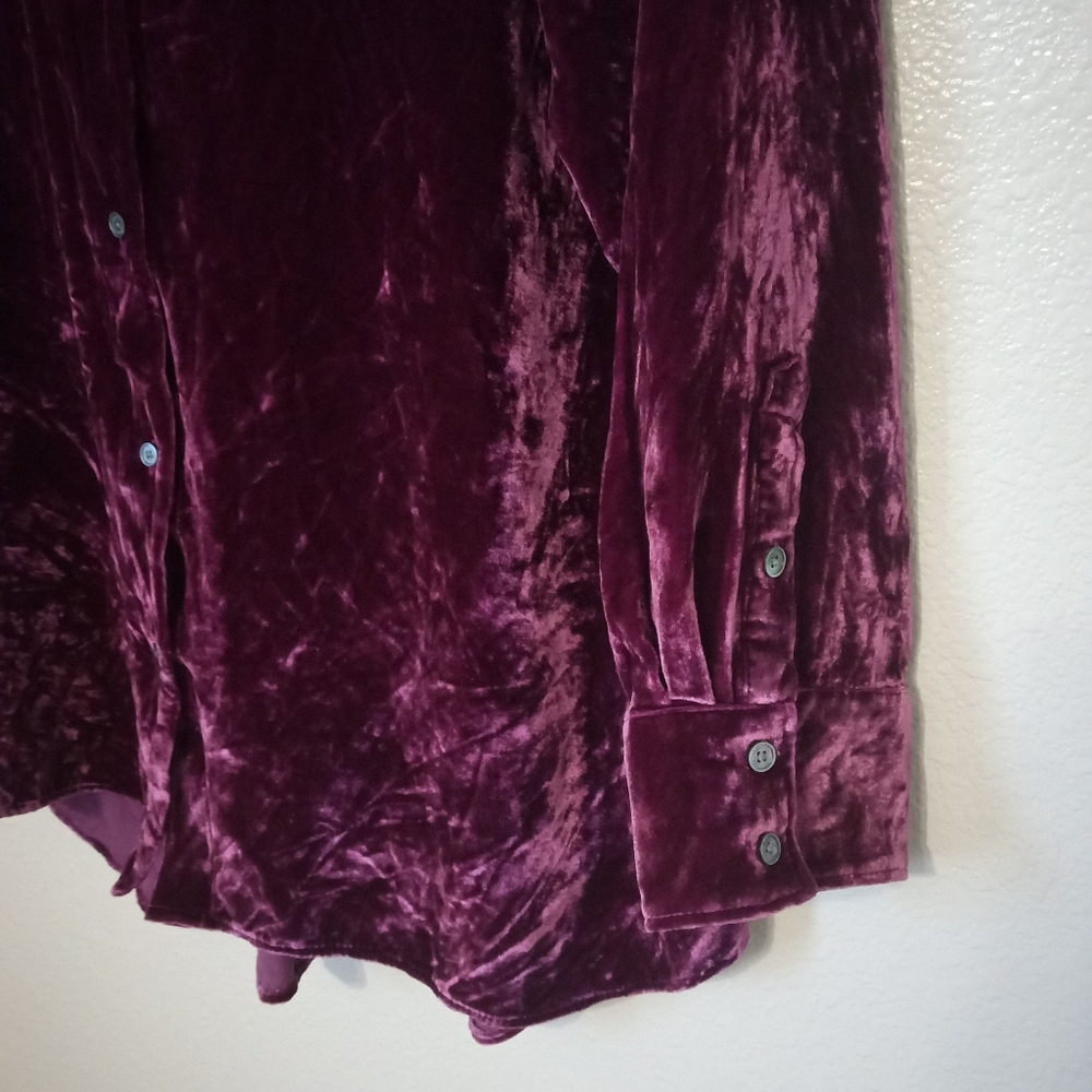 Tommy Bahama Crushed Velvet Silk Blend Purple Button Up Long Sleeve Blouse - Picture 12 of 13